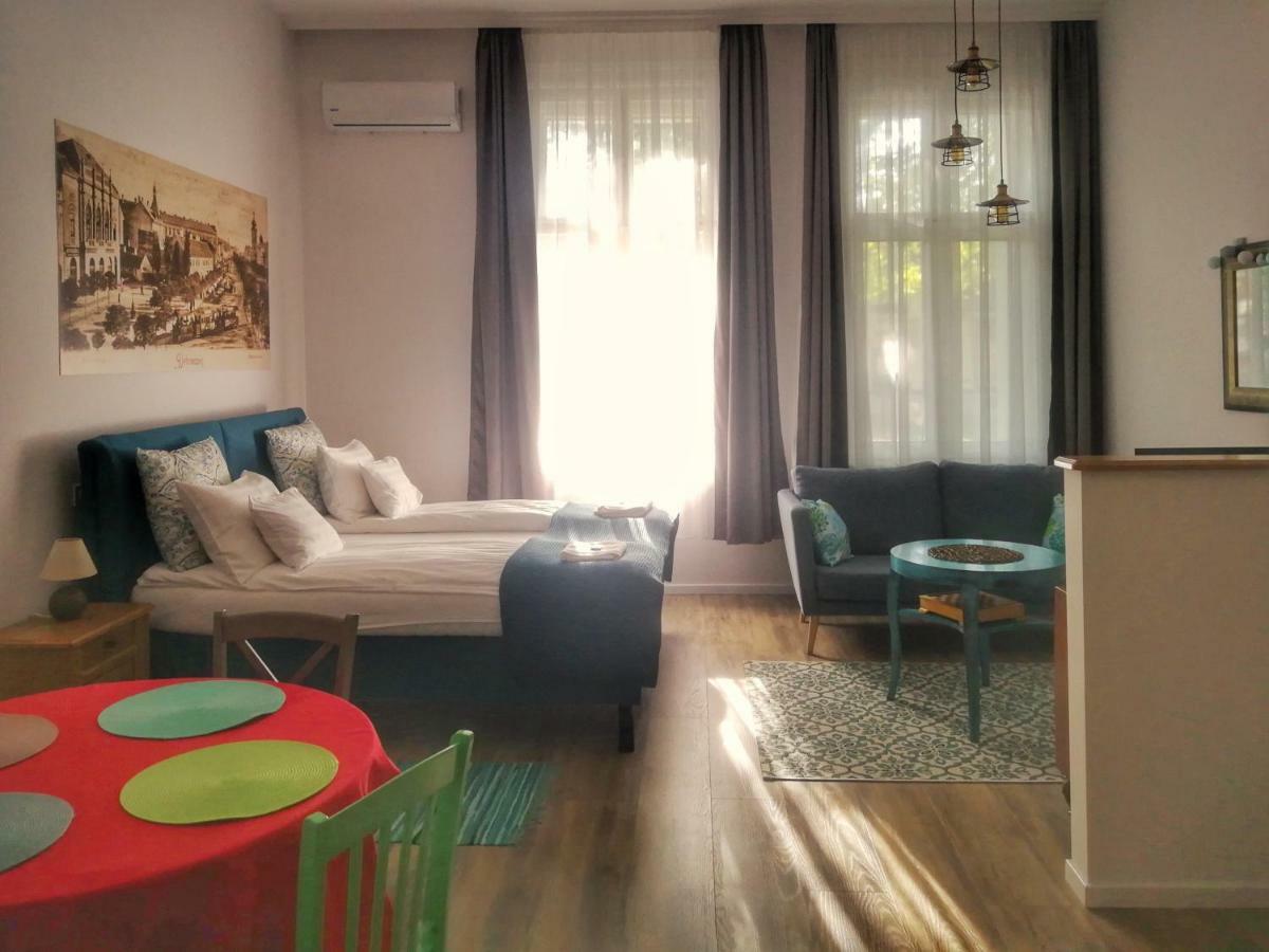 M37 Apartman Debrecín Exteriér fotografie